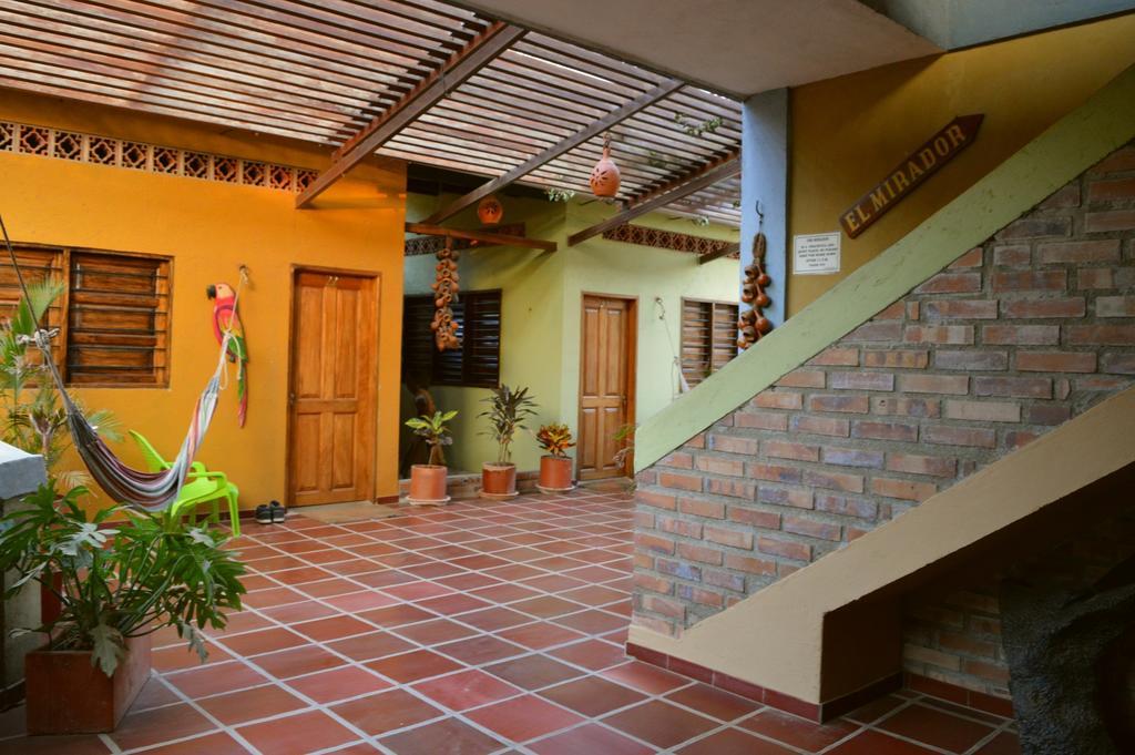 Hostal La Casa De Felipe Hostel Taganga Exterior photo